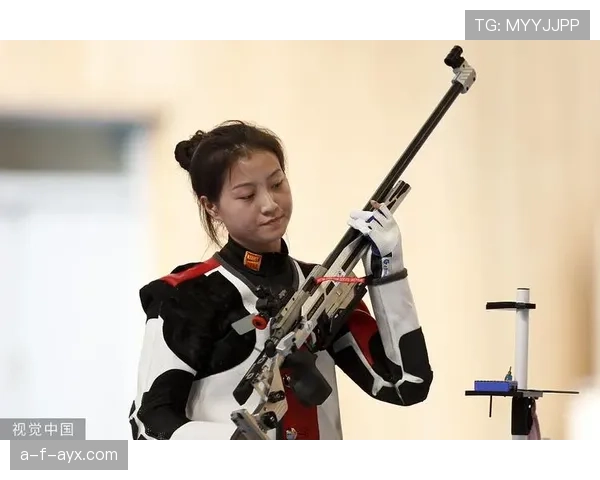 史梦瑶每天四点起床练枪，家里衣柜塞满冠军奖牌却连件像样裙子都没有